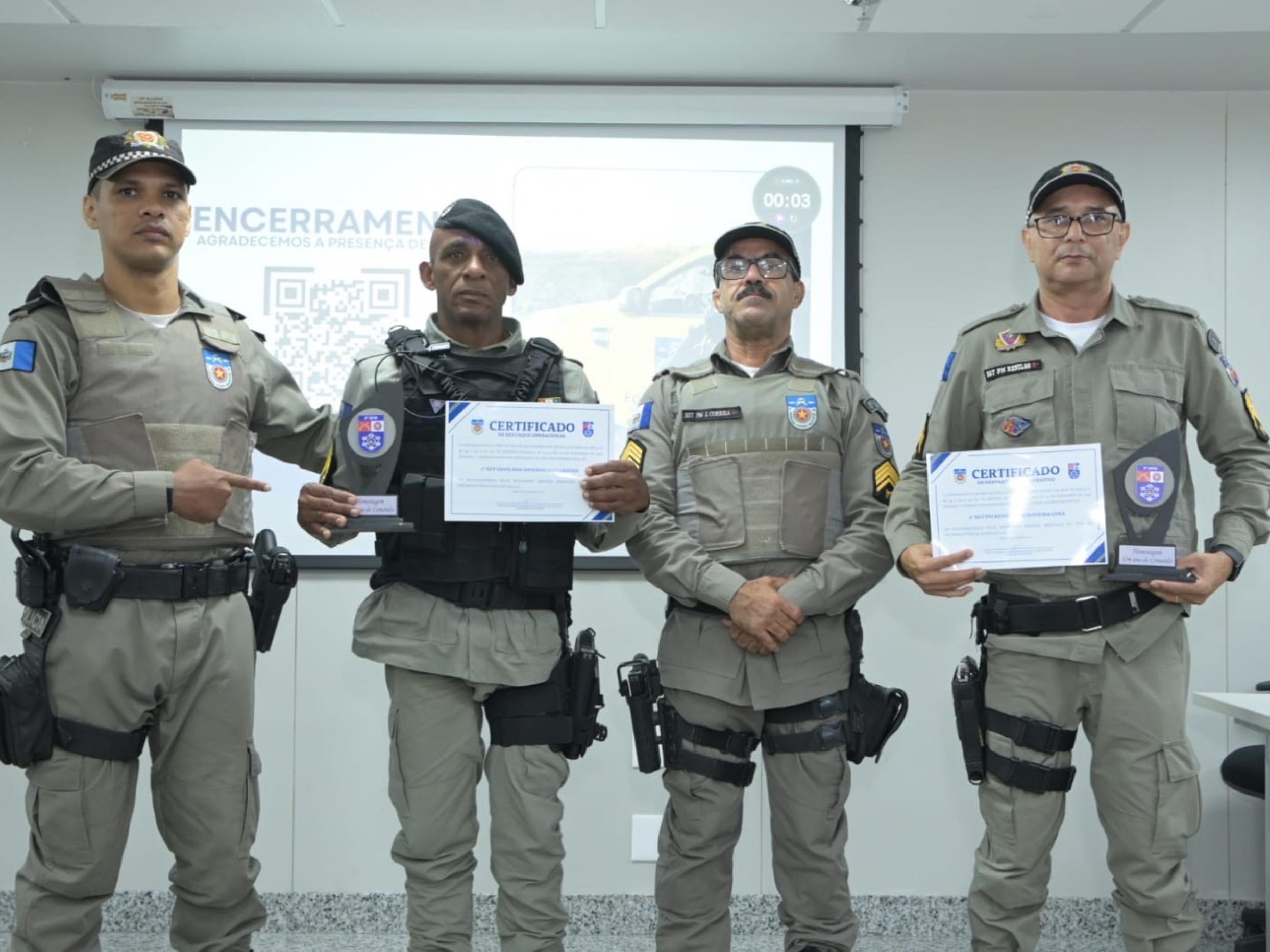 8º Batalhão homenageia destaques operacionais da unidade