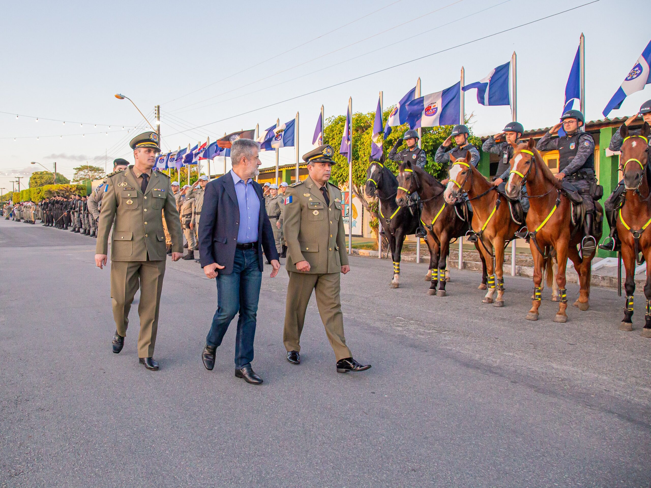 Secretário Flávio Saraiva prestigia formatura da 1ª turma do Curso de Comando e Estado Maior da PM-AL