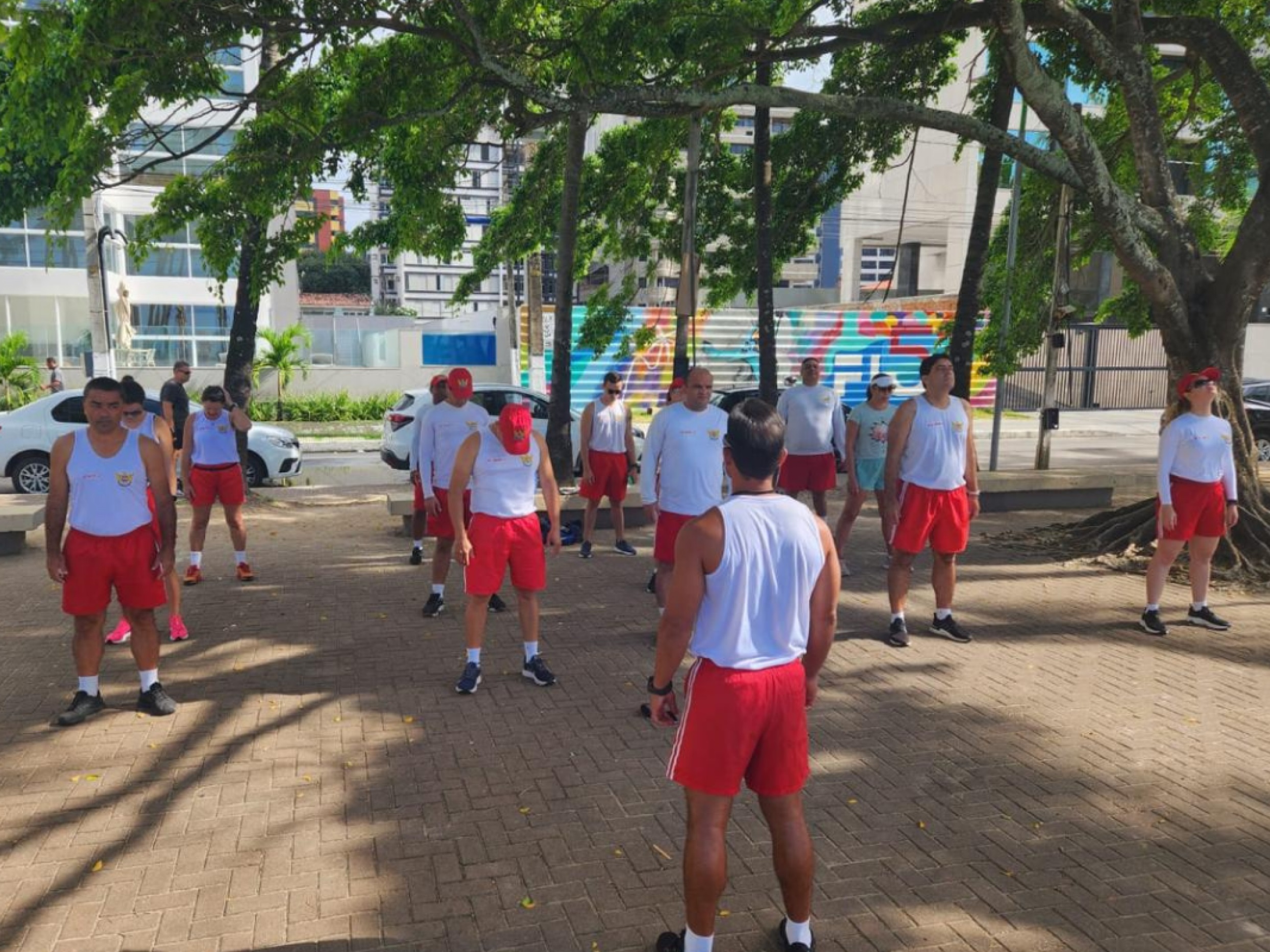 Bombeiros promove semanalmente projeto para estímulo à prática de exercícios físicos