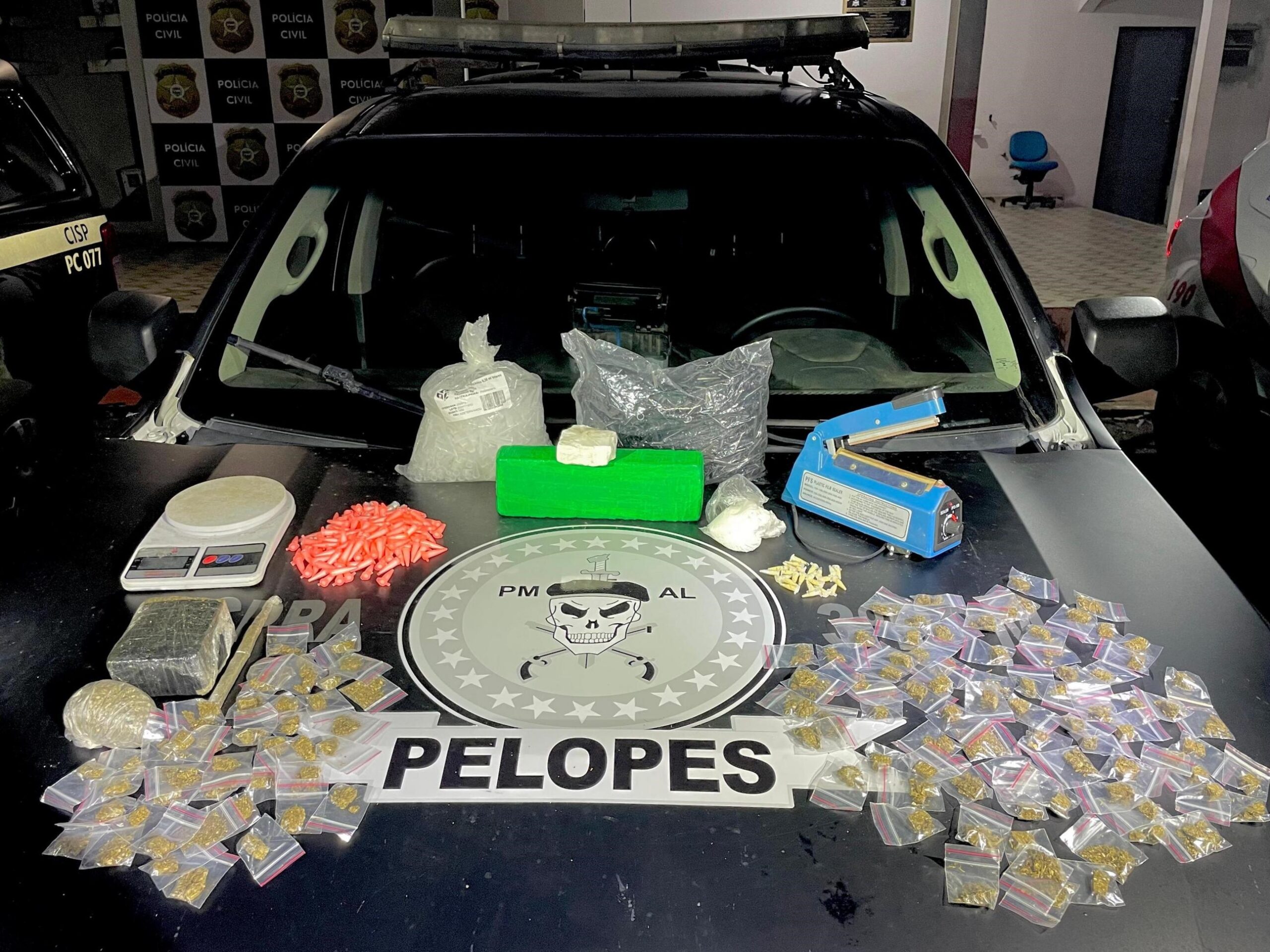 Em uma semana, PM retira das ruas 31 armas de fogo e mais de 19 quilos de drogas