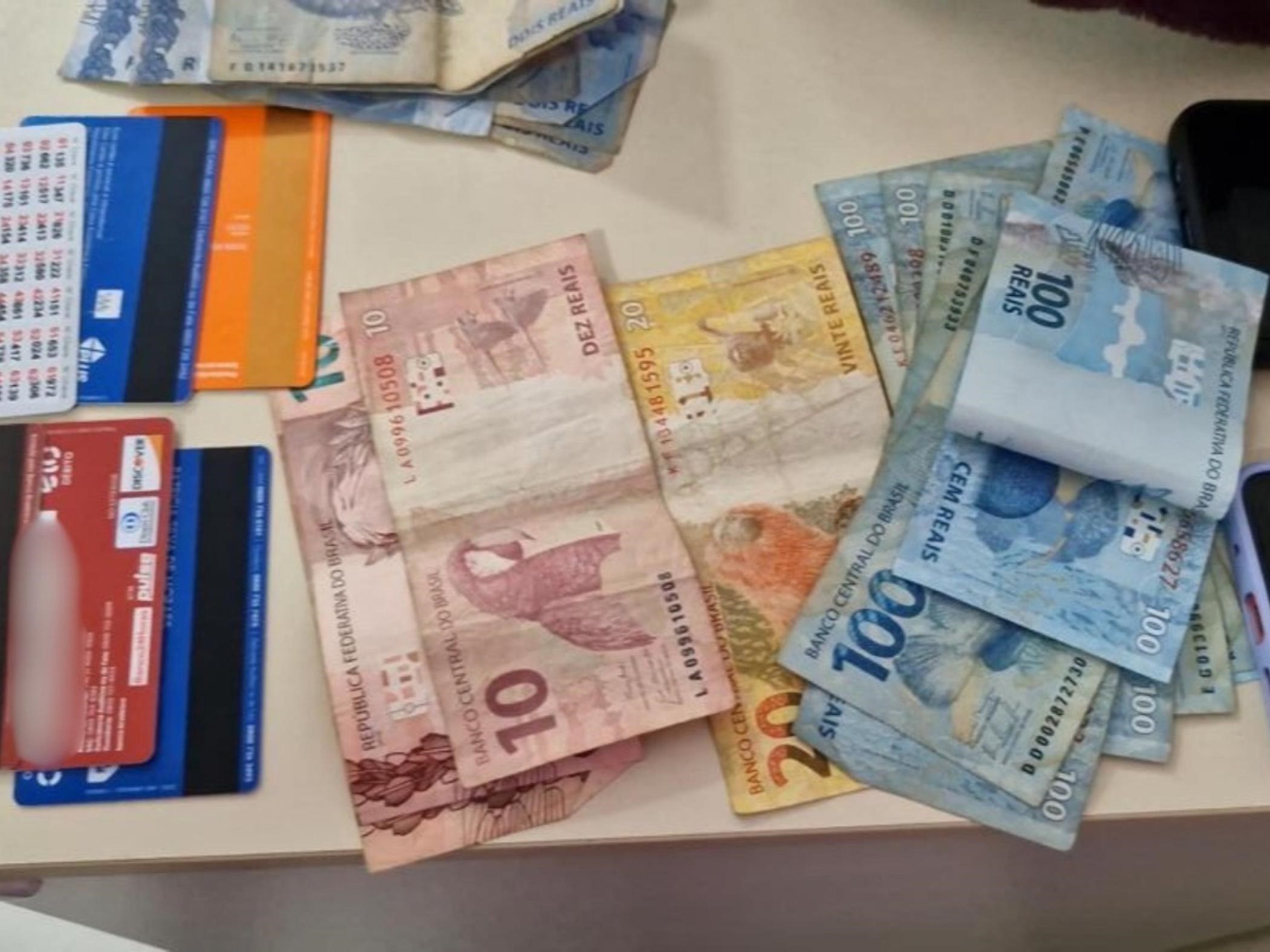 Polícia Civil prende integrantes de grupo especializado em furtos e golpes contra idosos