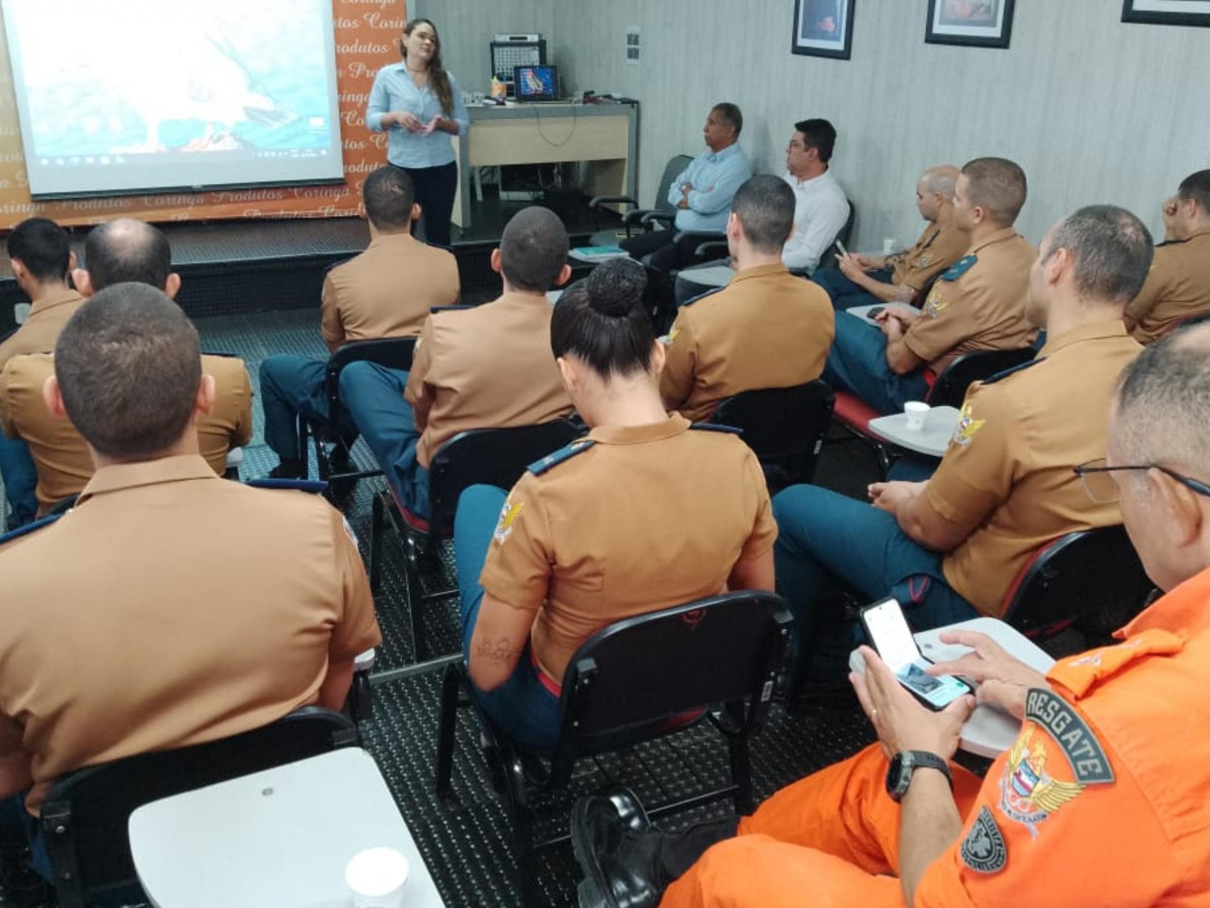 Cadetes visitam Indústria Coringa e vivenciam práticas de gestão patrimonial