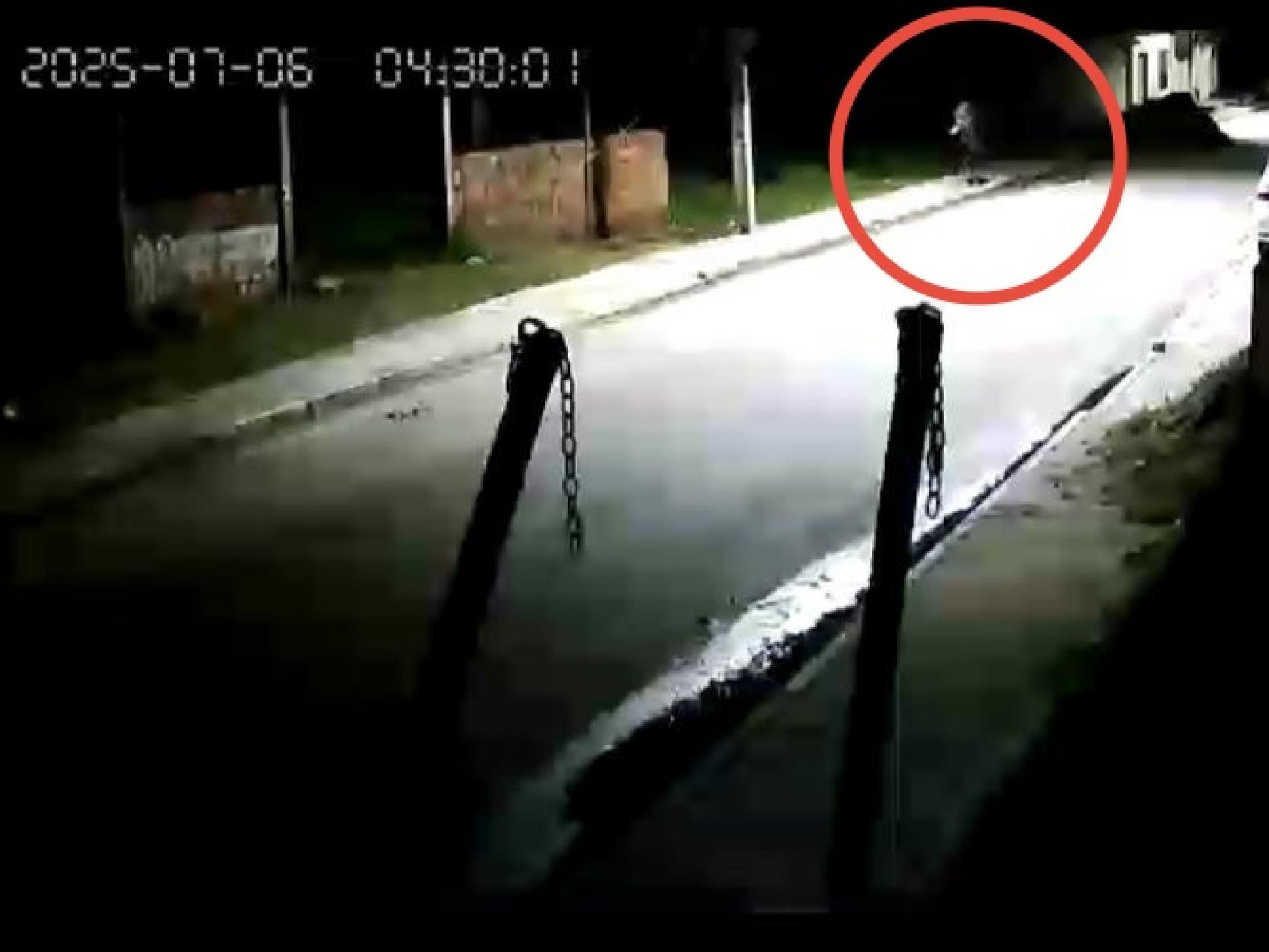 Polícia Civil divulga imagens de suspeito de latrocínio contra idosa em Marechal Deodoro
