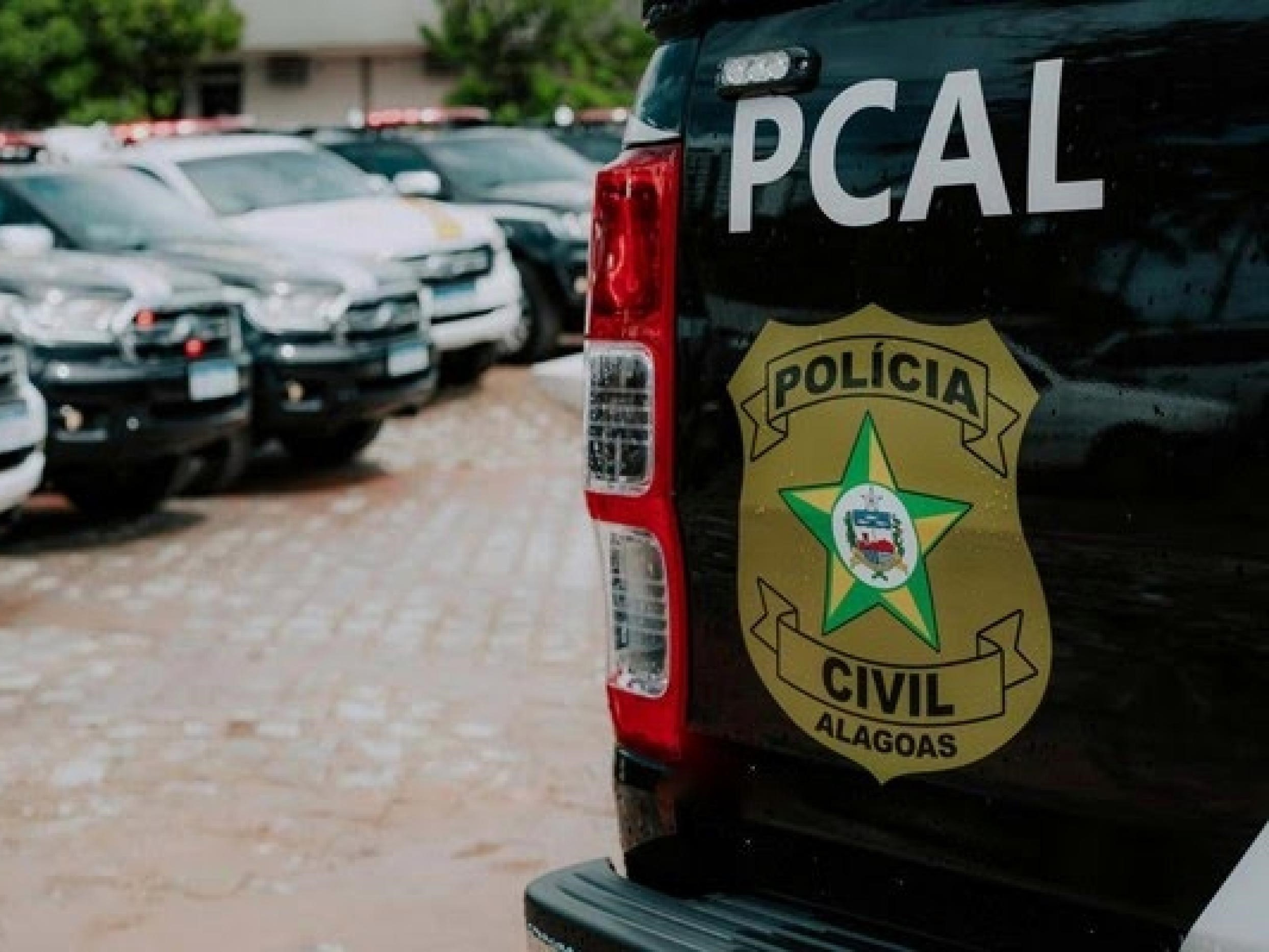 Polícia Civil prende padrasto por estupro de vulnerável em Maceió