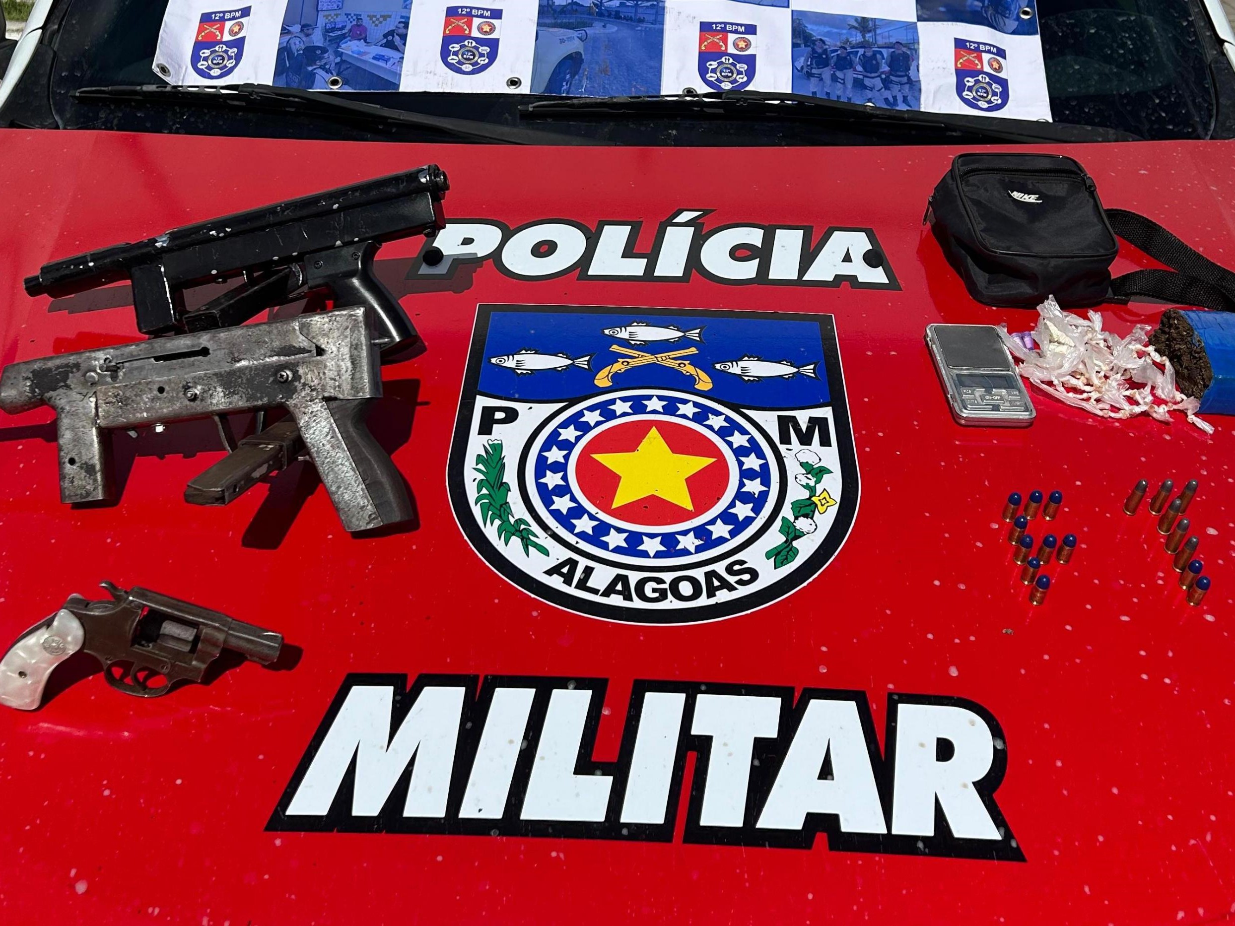 Polícia Militar apreende duas submetralhadoras em ação de combate ao tráfico em Maceió