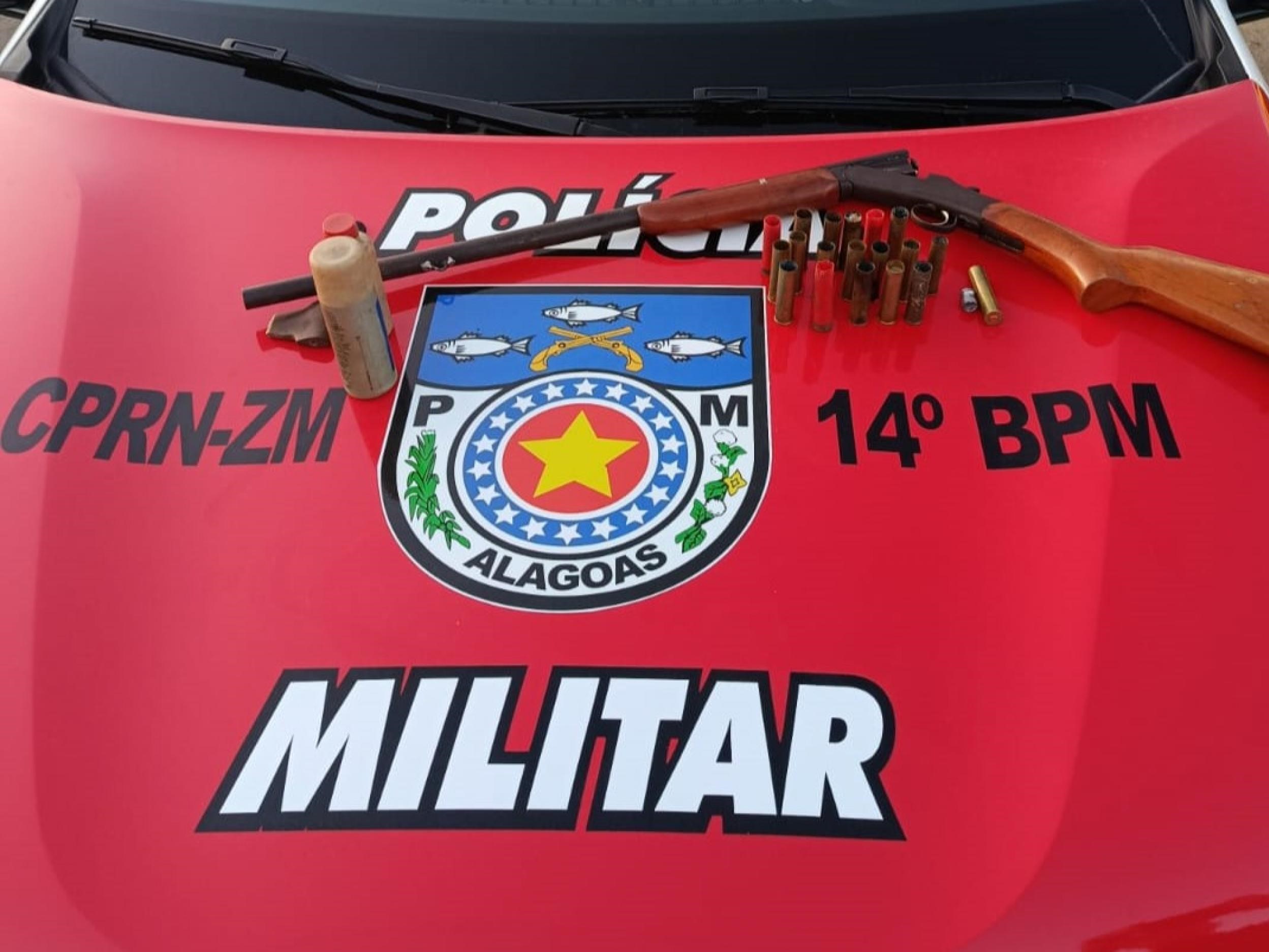 Homem é preso pela PM-AL por posse ilegal de arma de fogo em Jundiá