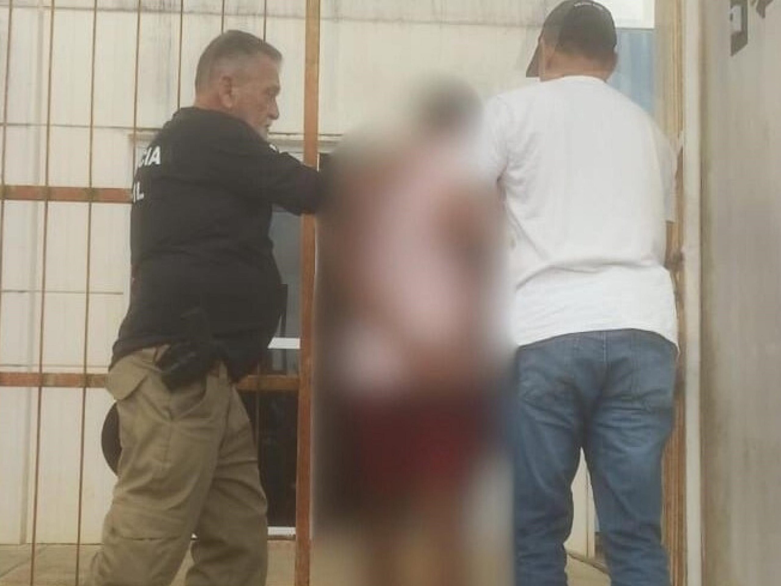 Pai é preso em Taquarana por agredir filha de 6 anos com sandália