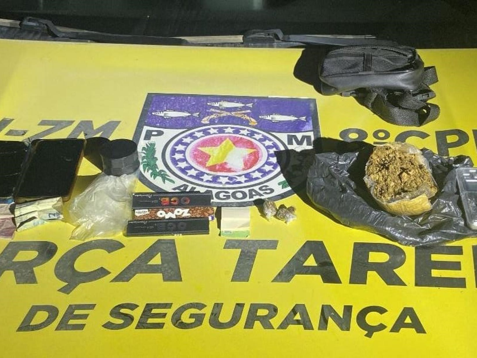 Polícia Militar prende quatro suspeitos de tráfico de drogas em São Miguel dos Milagres