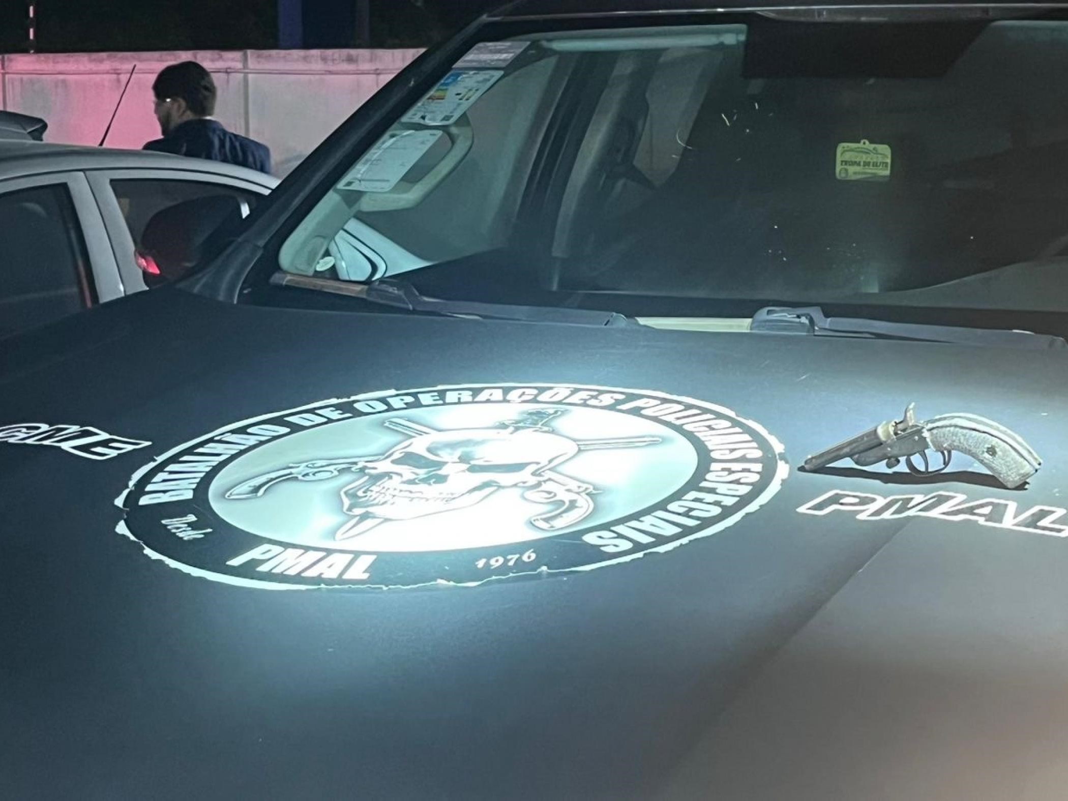 Unidades especializadas da PM-AL apreendem armas e drogas em ocorrências na capital